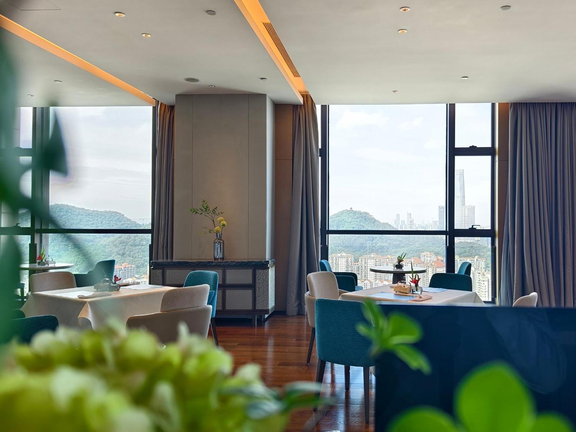 Dongguan Dongcheng International Hotel - Free Shuttle Buses For Executive Room Guests During Canton Fair 외부 사진