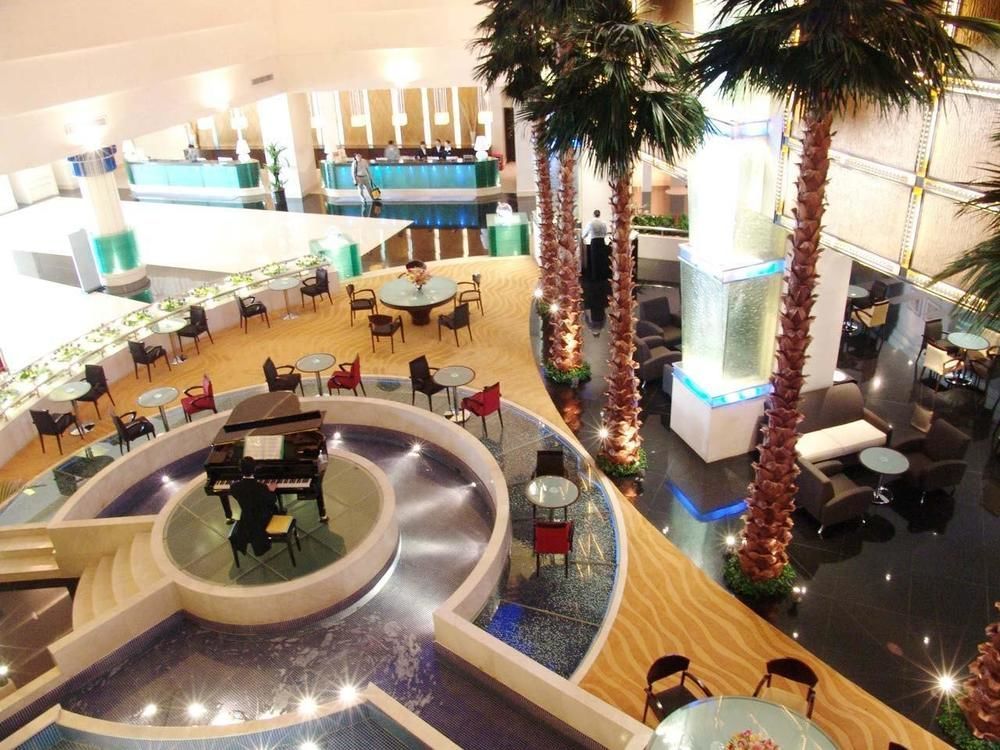 Dongguan Dongcheng International Hotel - Free Shuttle Buses For Executive Room Guests During Canton Fair 외부 사진